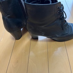 JELLYBEANS黒ブーツ
の画像