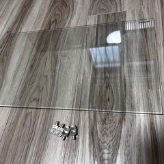 ガラスケース収納棚の画像