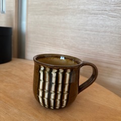マグカップとプレートの画像