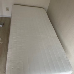 シングルベッドの画像