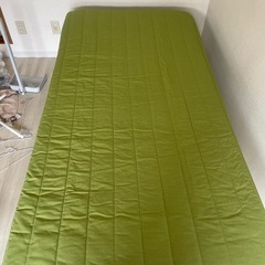 シングルベッドの画像