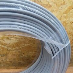 SFCC 3×2.0mm EM 600V EEF/F 黒赤緑 100ｍ【製造年月：令和5年12月】【船橋馬込店】【店頭取引限定】【未使用】管理番号：IT4UQDNHQREOの画像