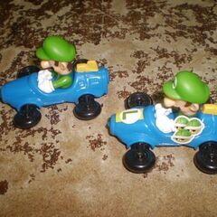 ハッピーセット　マリオカート　ルイージ　2個　シール剥がれあります。の画像