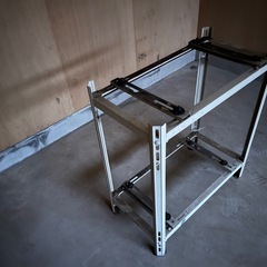 エアコン重ね置き用鉄架台！の画像