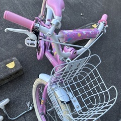 補助輪付き 子供用自転車 女の子用の画像