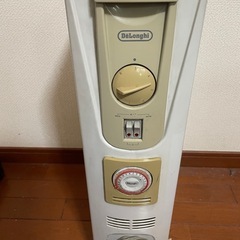 デロンギ オイルヒーター 1200W Made in Italy（引き取り限定／三鷹）の画像