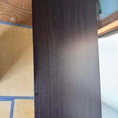 昇降テーブルの画像