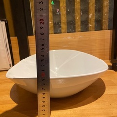 深い大皿2枚セットの画像