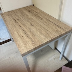ナチュラル　木目調　ダイニングテーブルの画像