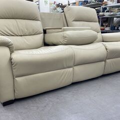 ニトリ 3人掛けテーブル付き電動リクライニングソファ Nビリーバ Nシールド BE 合成皮革 家具 3人掛けソファ 札幌市手稲区の画像