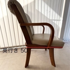 KINSIN家具の回転チェア2脚セットの画像