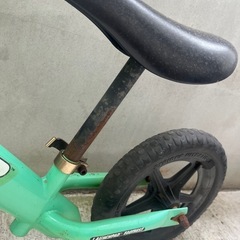 ストライダー　ベル付き　緑の画像