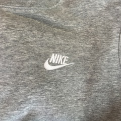 値下げ！❗️NIKEトレーナーの画像
