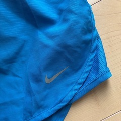 スポーツパンツの画像
