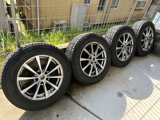 Goodyear スタッドレス 17インチ ホイールセット　　225/65R17 CX-5 ハリアー　エクストレイル等