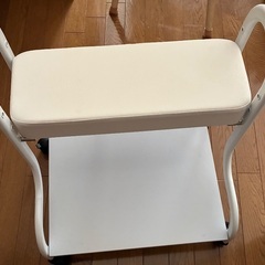 ペディ台　フットケアワゴン　中古の画像