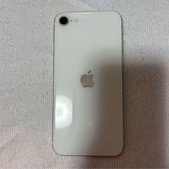 iPhone SE 第2世代 ホワイト 付属品あり　✳︎バッテリー残量95%✳︎の画像