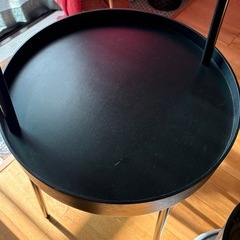 IKEA BURVIK ブールヴィーク　サイドテーブルの画像