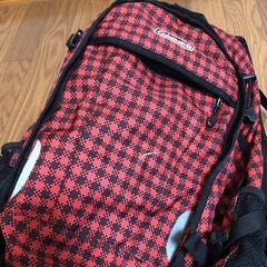最終お値下げ😊 Coleman 赤色チェック柄リュックの画像