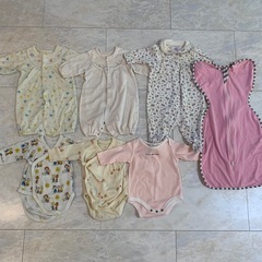 まとめ売り長袖ベビー服　の画像