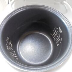 3合炊き マイコン炊飯器 YJB-300 ヤマゼン 2023年製 説明書付き ホワイト マイコンジャー 炊飯ジャー 札幌市 白石区 東札幌の画像