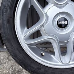 ミニクーパー S 純正 R55 R56 アルミホイール サマータイヤ 4本 セット 16インチ 6.5J 4H 100 +48 ハブ径 約56mm 195/55R16の画像