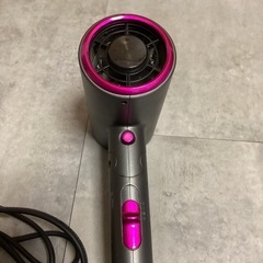 ドライヤーの画像