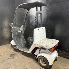 ★支払総額4.5万円★定休日なし！いつでも現車確認可能です！ ホンダ ジャイロ2 白 TA02 人気のジャイロ！ 2ストのためオイル注ぎ足すだけ！ ウォッシャーワイパーOK！ ちょっとした足に♪の画像