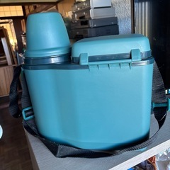 ペットボトル&クーラーの画像