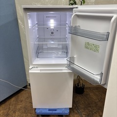 I358 🌈 2024年製の高年式♪ SHARP 冷蔵庫 (152L) ⭐ 動作確認済 ⭐ クリーニング済の画像