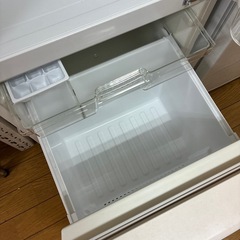 138L 冷蔵庫 パナソニック ２０9年製 NR-B14BW-Wの画像