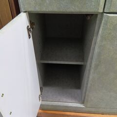 【ジ575】食器棚 緑色の画像