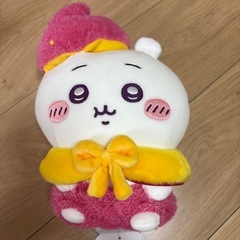 マシュマロみたいな寝そべり抱きぬいぐるみ　ねむねむハチワレ ちいかわの画像