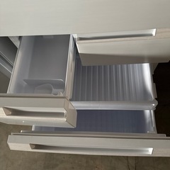 おすすめ！美品 2021年 シャープ　6ドア冷凍冷蔵庫 SJ-FA46H 省エネ 263kw/年　配達応談 無線LAN内蔵の画像