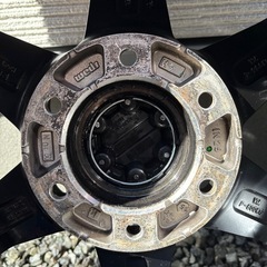 285/70R17 スタッドレスタイヤ　4本の画像
