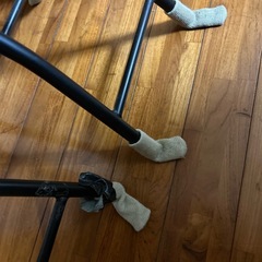 椅子　2脚　折りたためる式の画像