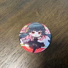 SPY×FAMILYタグ付きアーニャぬいぐるみ＆ヨル缶バッチ2個セットの画像