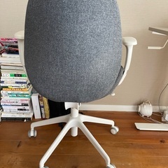 IKEAのオフィスチェアの画像