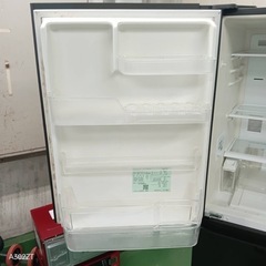 1 J029 設置まで対応  　Panasonic　自動製氷機能付き大型冷蔵庫　335Lの画像