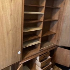 昭和レトロな収納棚・下駄箱にも。玄関収納の画像