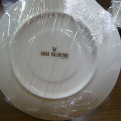 ID：230824　食器　ヒューゴヴァレンチノの画像
