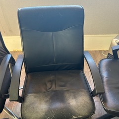 週末限定値下げ オフィス　チェア　革張り　合皮 メッシュ 椅子　5脚の画像