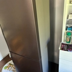 SHARP 270l 冷蔵庫の画像