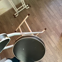椅子2個セットの画像