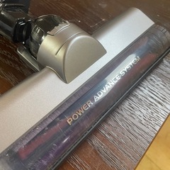 100813アイリスオーヤマ充電式スティッククリーナー掃除機コードレスの画像
