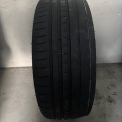 アクセレラ phi タイヤ 215/40r19 2本の画像