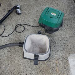 マキタ　業務用掃除機　M442の画像