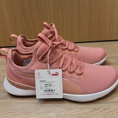 新品未使用！プーマ シューズ  26cmの画像