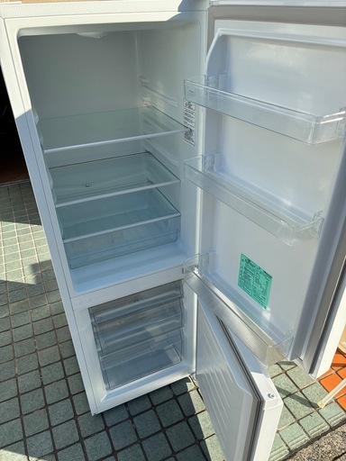 ☆175L☆Hisense ノンフロン冷凍冷蔵庫 HR-D1701W 2021年製品