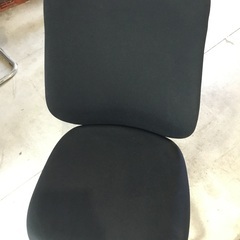 【中古】オフィスチェア１台（黒色／ブラック）お譲りします！の画像